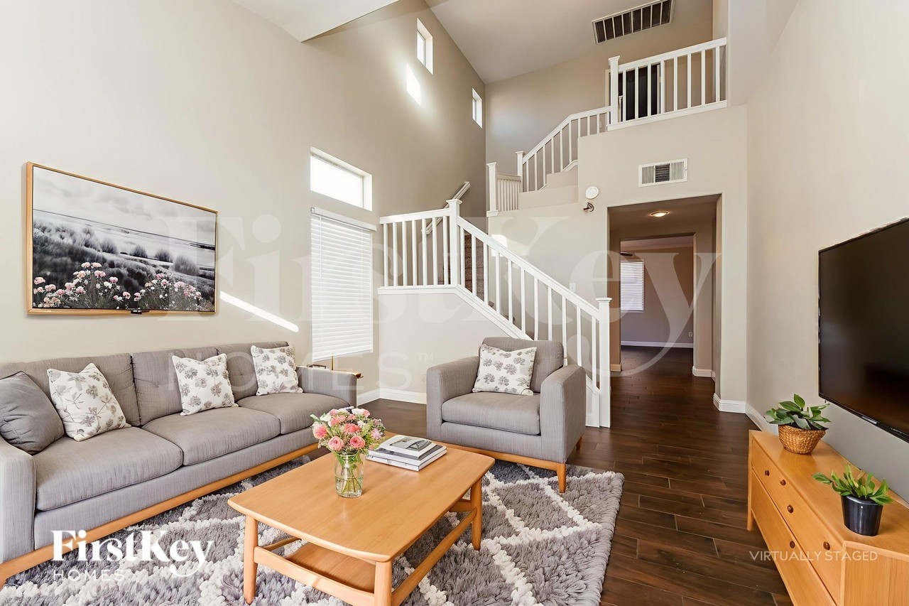 4714 English Lavender Ave - Photo 3 of 19