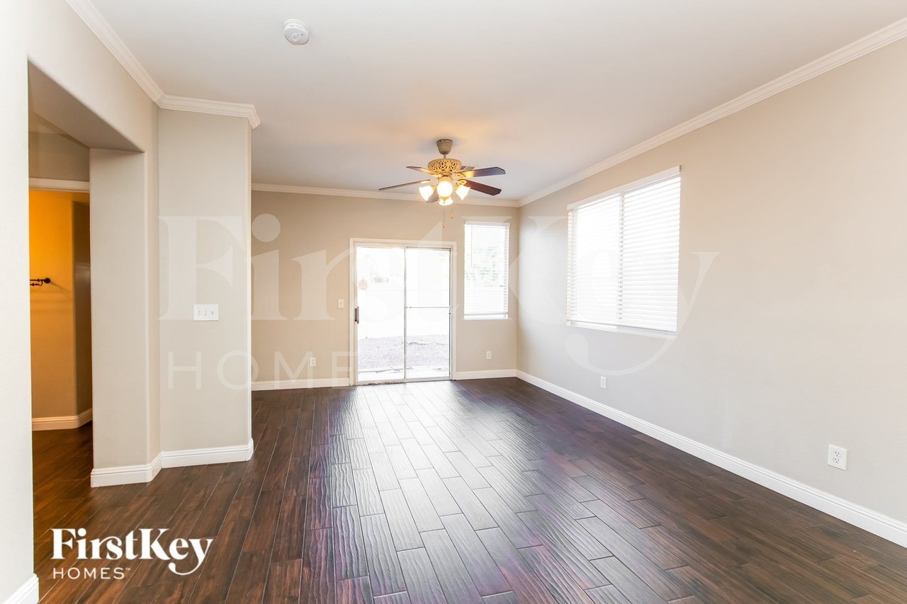 4714 English Lavender Ave - Photo 6 of 19