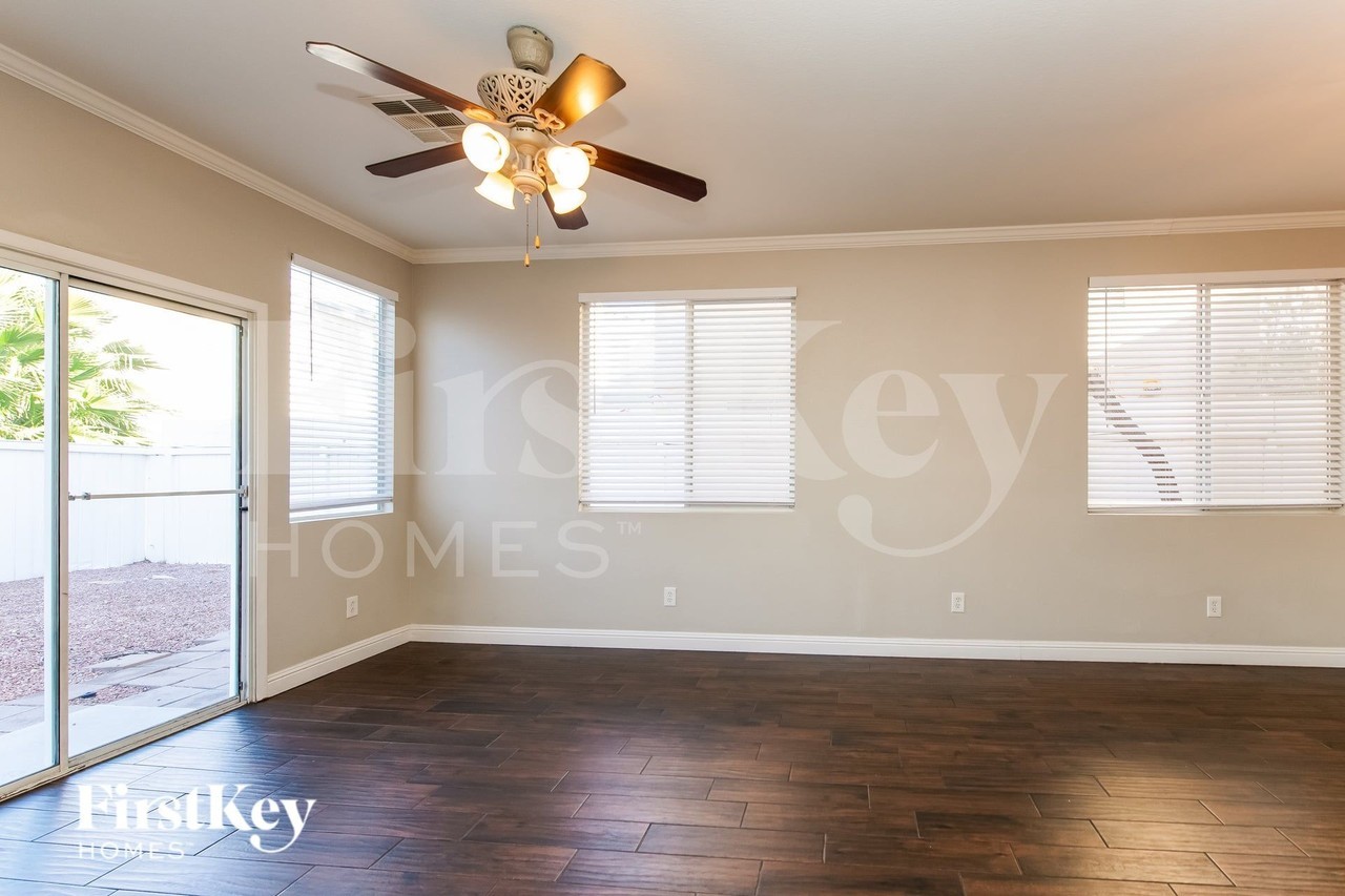 4714 English Lavender Ave - Photo 7 of 19