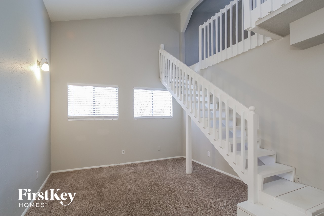 17803 S Cypress Villas Dr - Photo 6 of 15