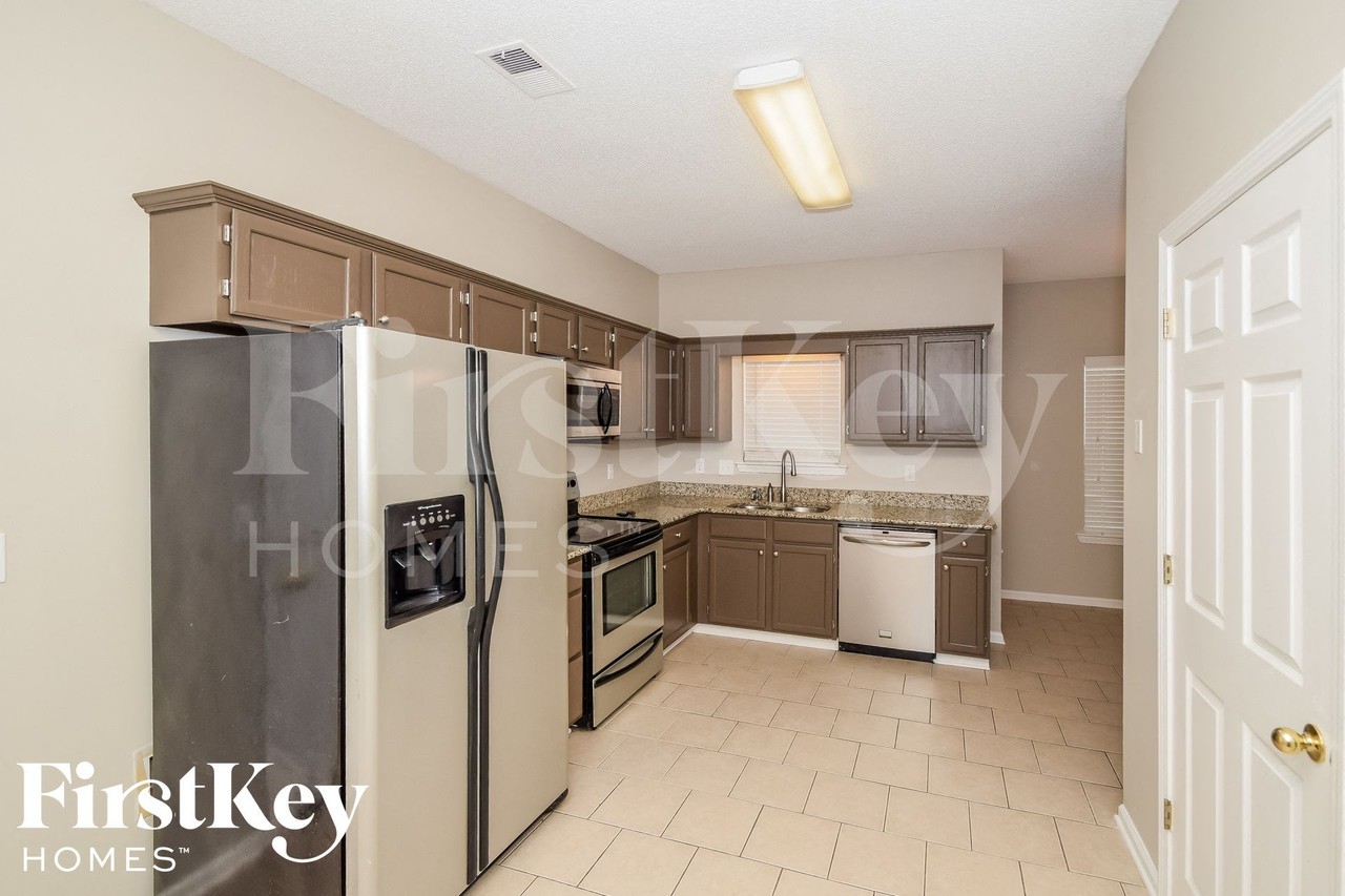 111 Meadow View Cir - Photo 6 of 15