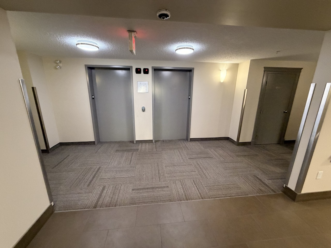 11453 Rutherford Village Bldg D - Photo 2 of 18