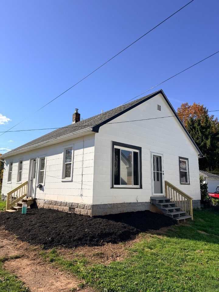 4419 Lincoln Ave