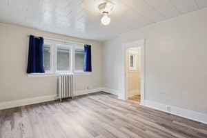 featured image of 423 2nd St Ne #220