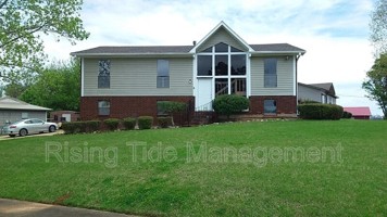 featured image of 201 Bayberry Rd
