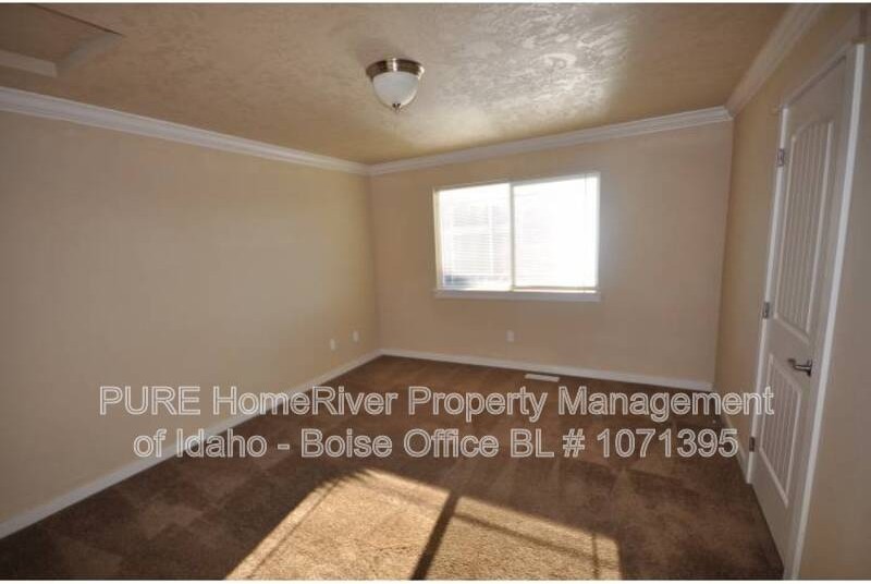 9251 W Brogan Dr - Photo 4 of 9