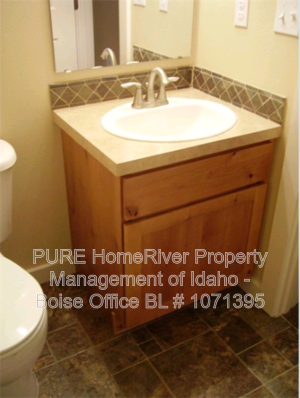 9251 W Brogan Dr - Photo 7 of 9