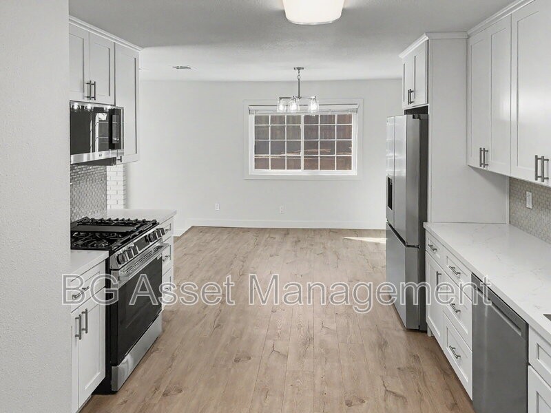 2876 Flannery Rd - Photo 2 of 13