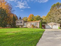 563 Hughes Dr - Photo 1 of 1