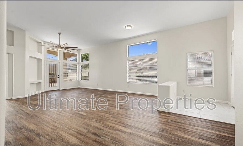 13179 W Cypress St - Photo 3 of 13