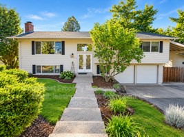 featured image of 869 Meadowlawn Dr Se