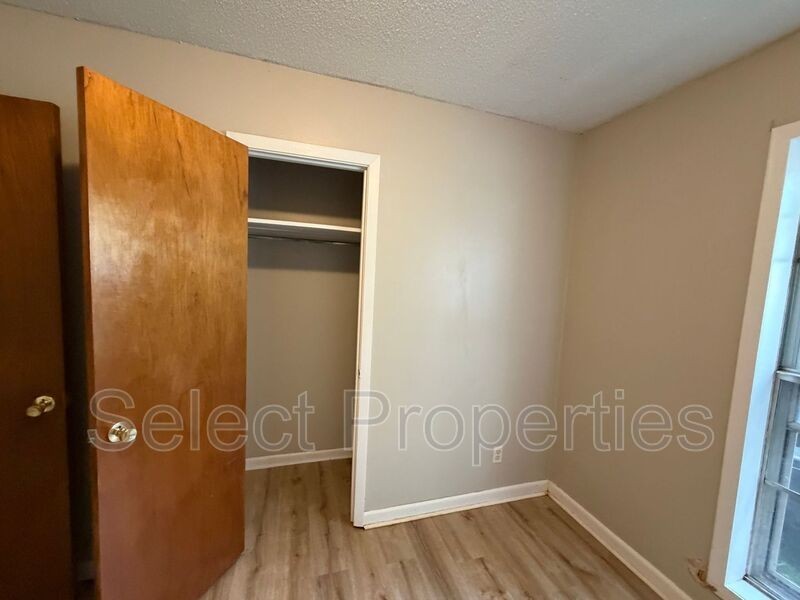 1408 Kimberly Dr - Photo 7 of 13