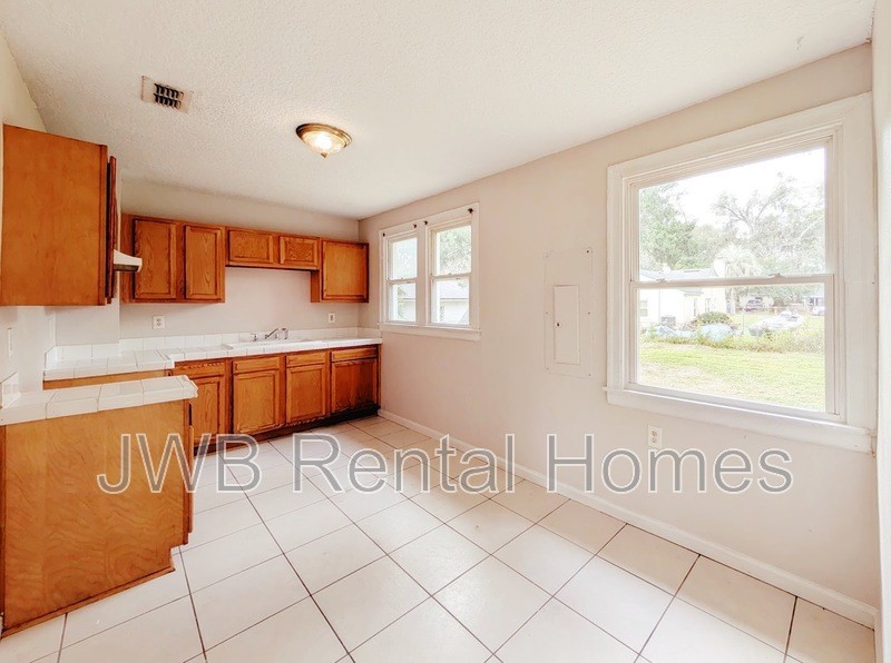 9032 5th Ave - Photo 4 of 19