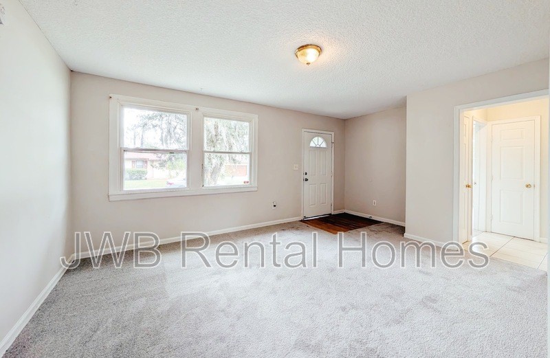 9032 5th Ave - Photo 6 of 19