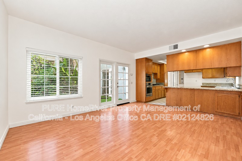 2601 Dorset Dr - Photo 2 of 22
