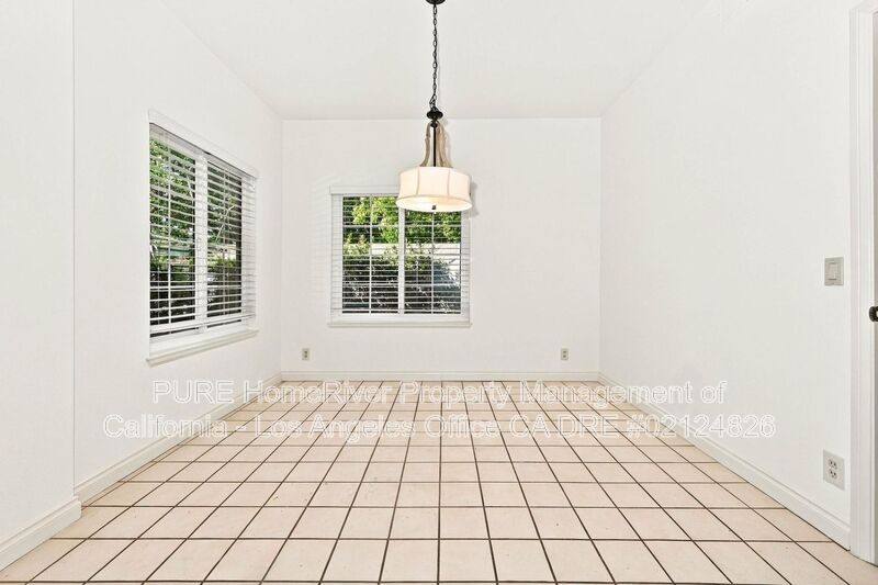 2601 Dorset Dr - Photo 4 of 22