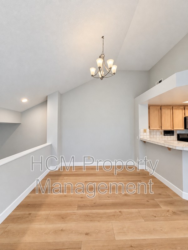24241 Swiftriver Ct #11 - Photo 7 of 18