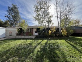 featured image of 4890 Sioux Dr