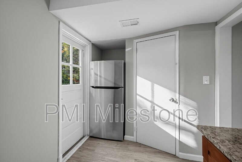 5415 14th Pl - Photo 6 of 31