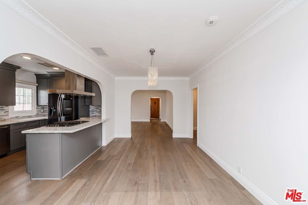 941 S Cloverdale Ave - Photo 6 of 16