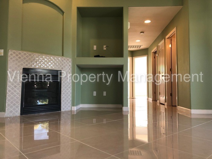 7108 Prazzo Way - Photo 4 of 13