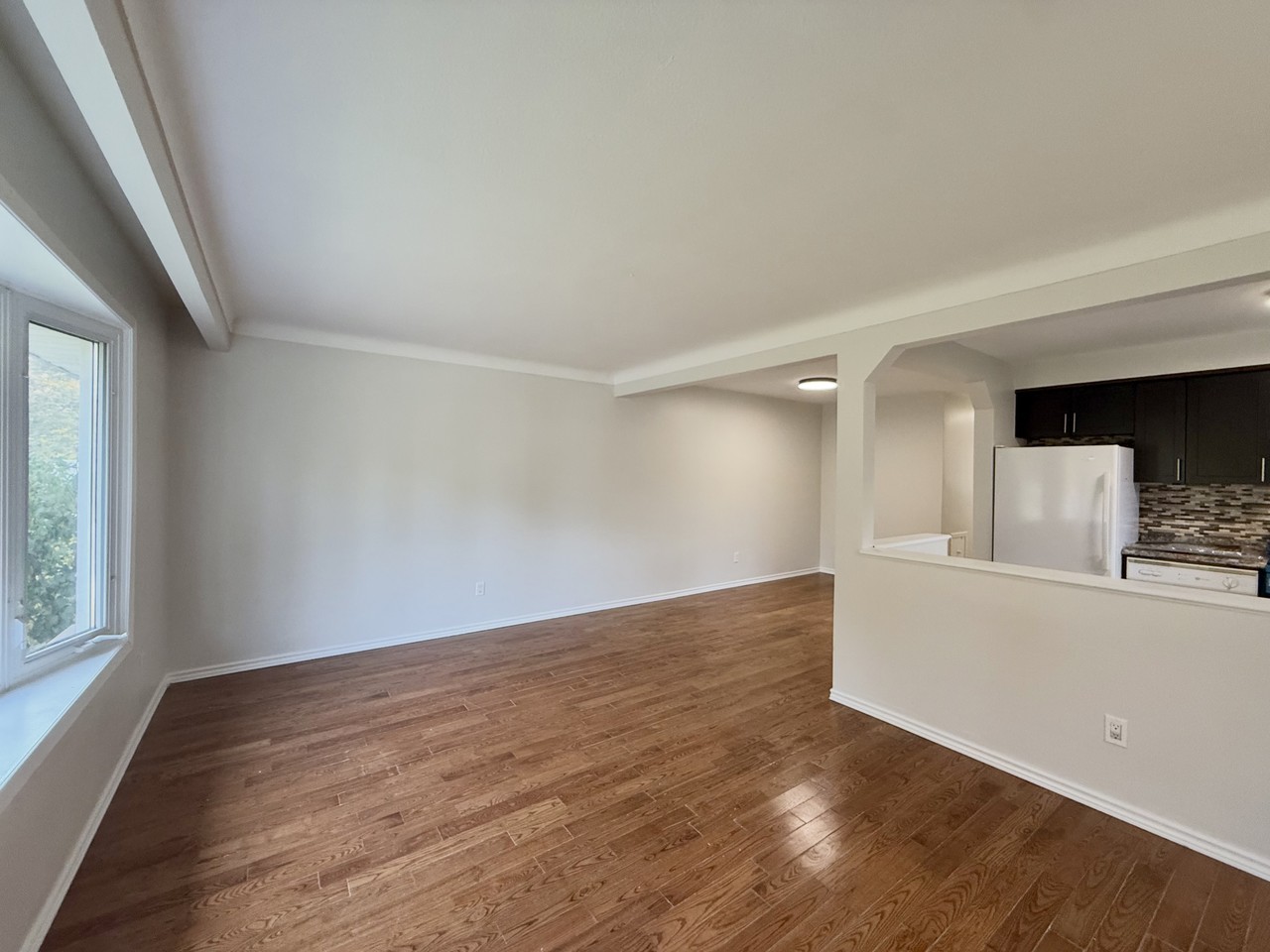 48 Lakehurst Dr - Photo 5 of 32