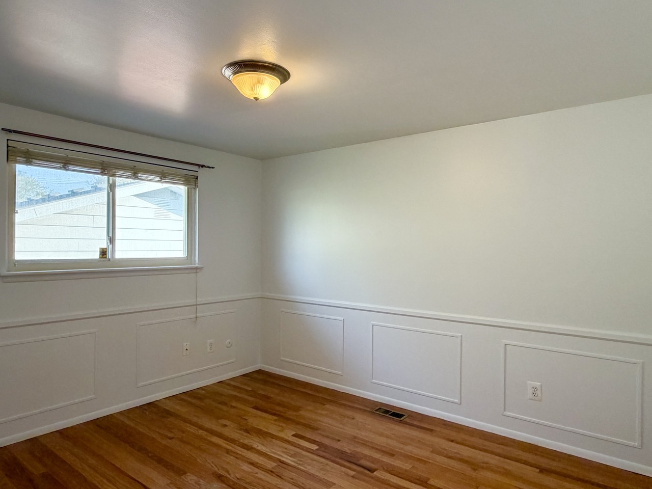 8912 Ardel Dr #NA - Photo 7 of 17