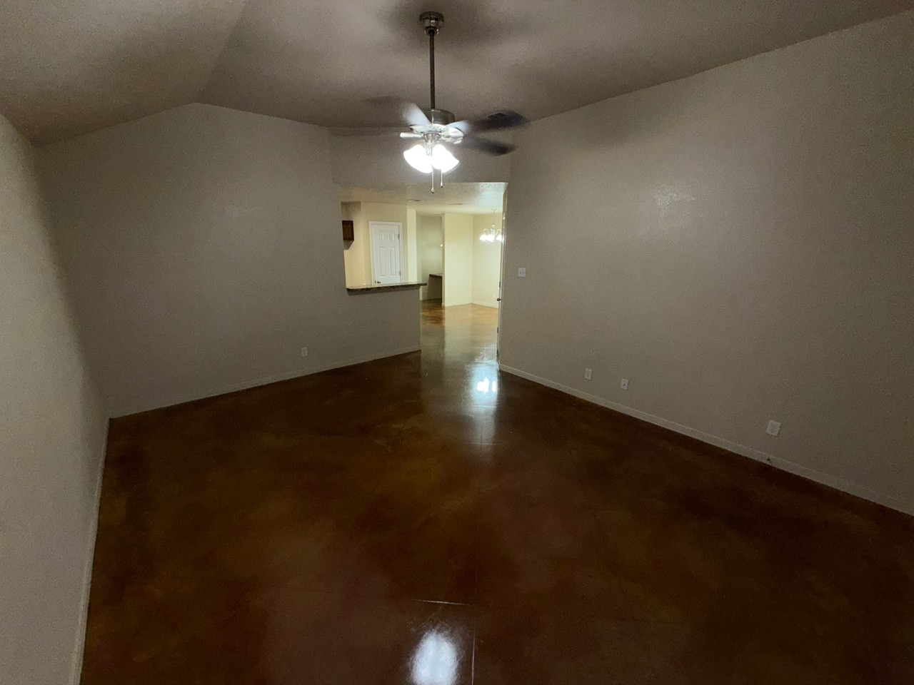 516 Kacie Drive - Photo 7 of 16