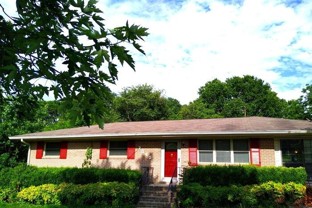 2010 Sunset Dr - Photo 1 of 1