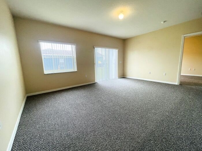 836 Colville Dr - Photo 5 of 28