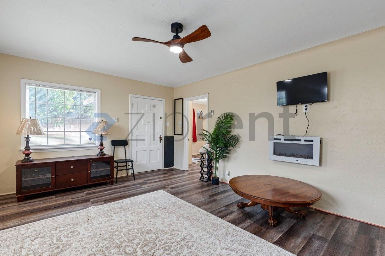 9932 Beverly St #A - Photo 6 of 25