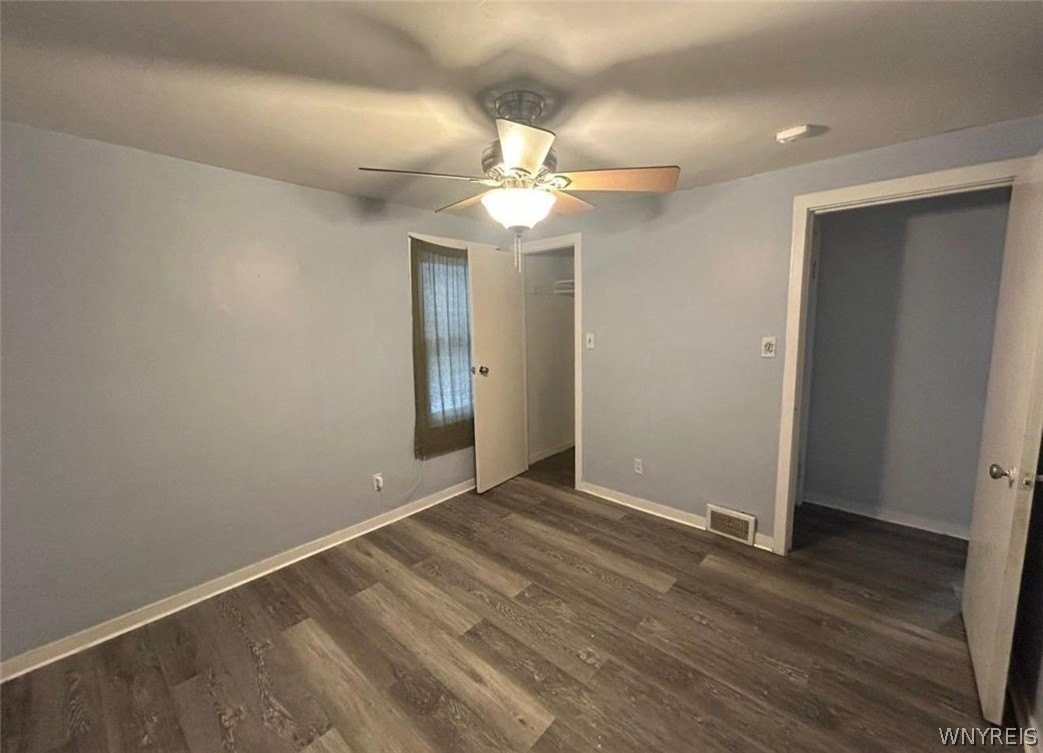 402 Shanley St - Photo 6 of 9