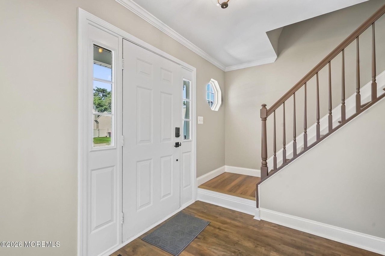 73 Timberline Rd - Photo 5 of 32