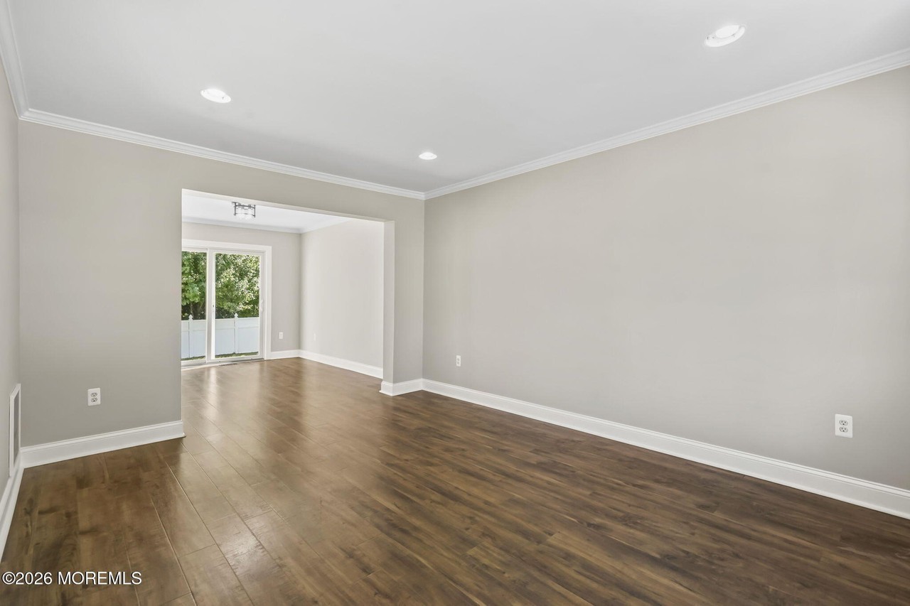 73 Timberline Rd - Photo 6 of 32