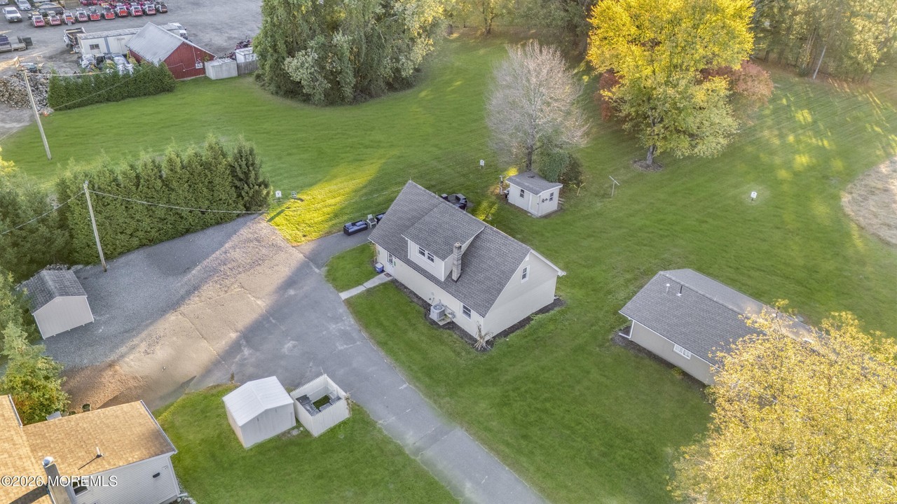 145 Union Valley Rd #B - Photo 4 of 18
