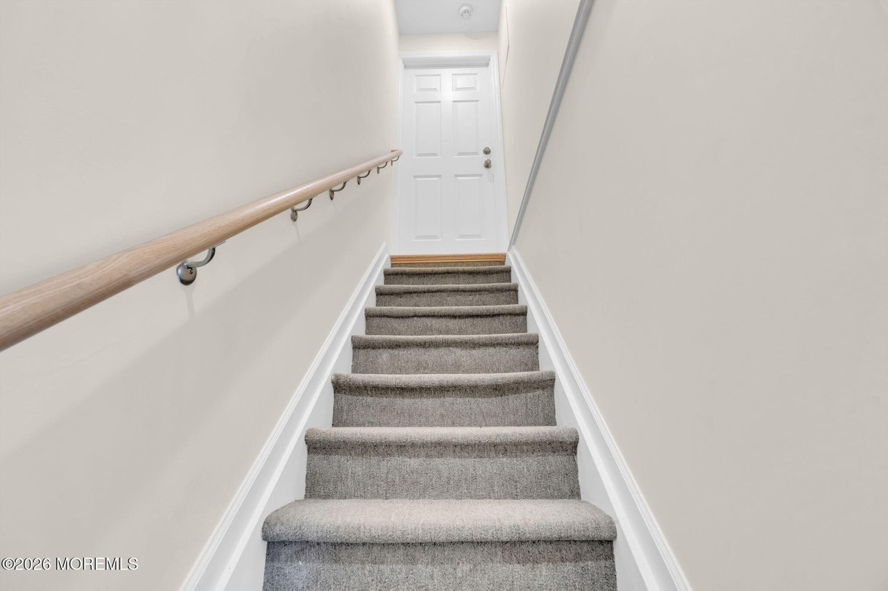 145 Union Valley Rd #B - Photo 5 of 18