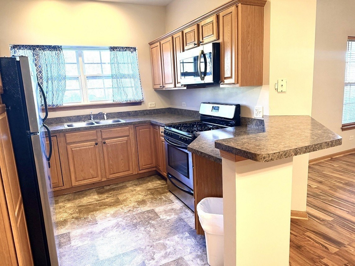 101 Stoneshire Ct #C - Photo 7 of 17
