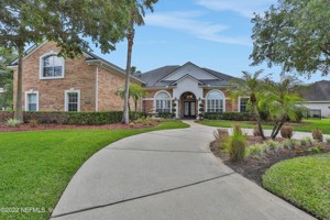 featured image of 7635 Wexford Club Dr E