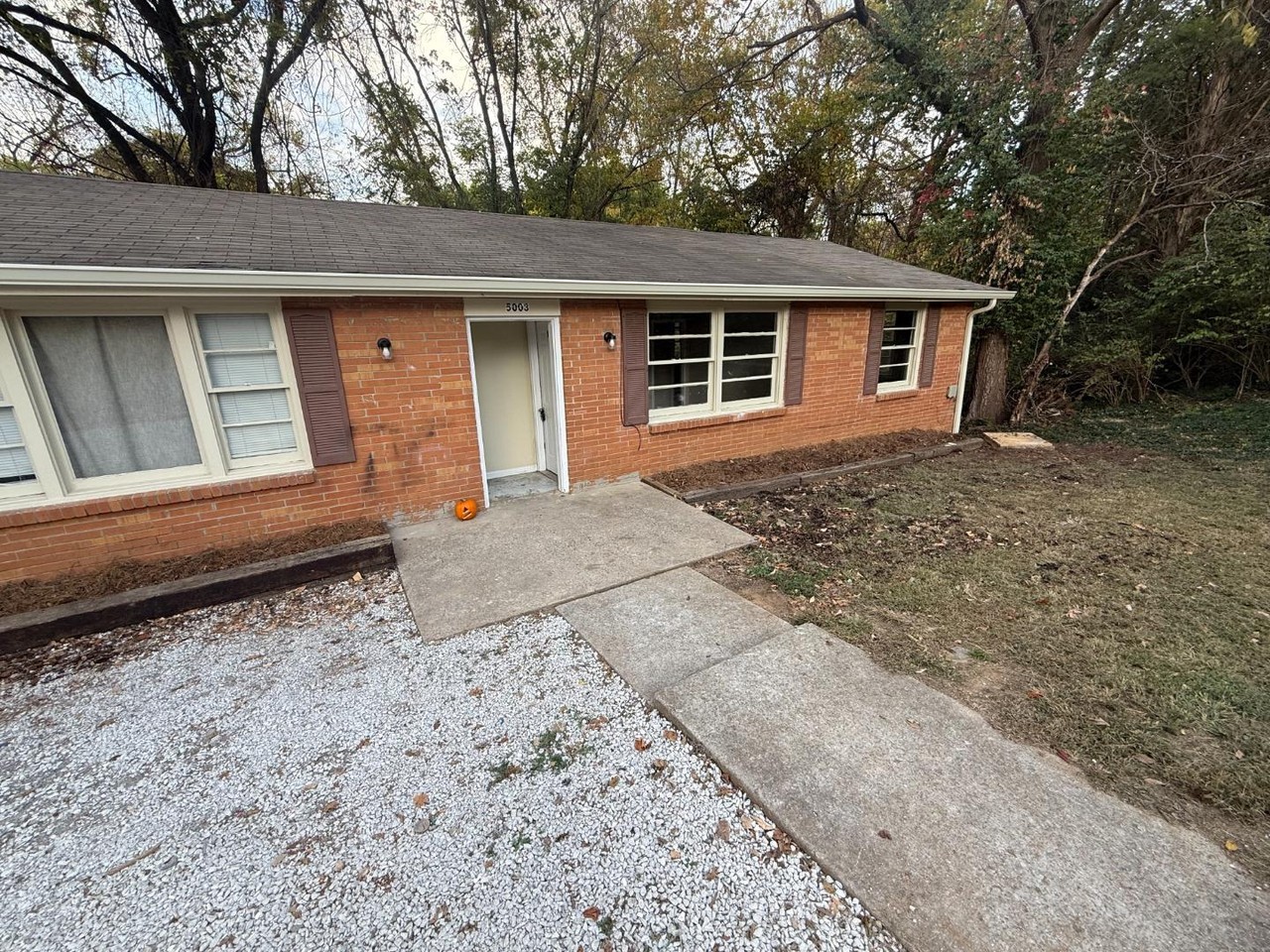 5003 Brewer Court - Photo 2 of 3