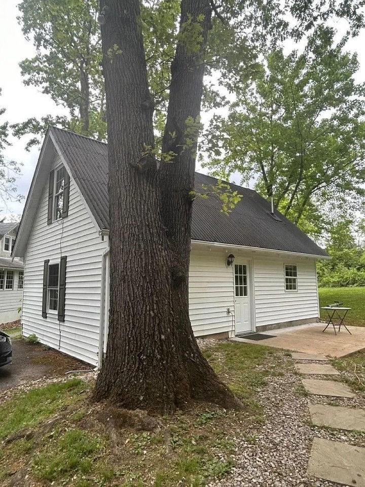 3340 Yellow Sulphur Rd - Photo 4 of 19