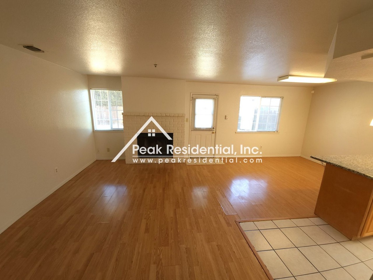 6025 Ehrhardt Ave - Photo 4 of 22
