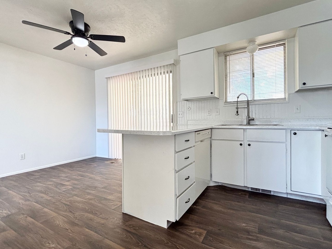 6456 S Daffodil Way - Photo 6 of 23