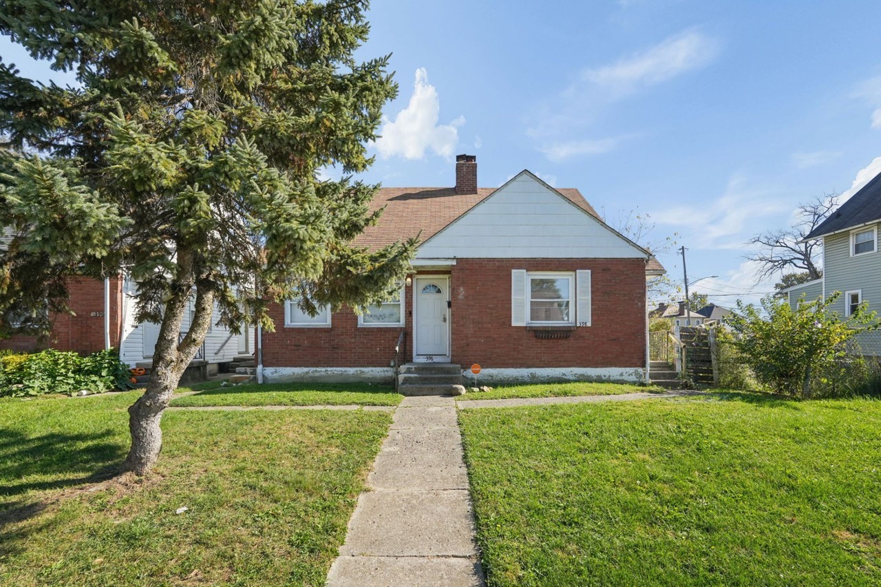 398 S Powell Ave - Photo 2 of 14