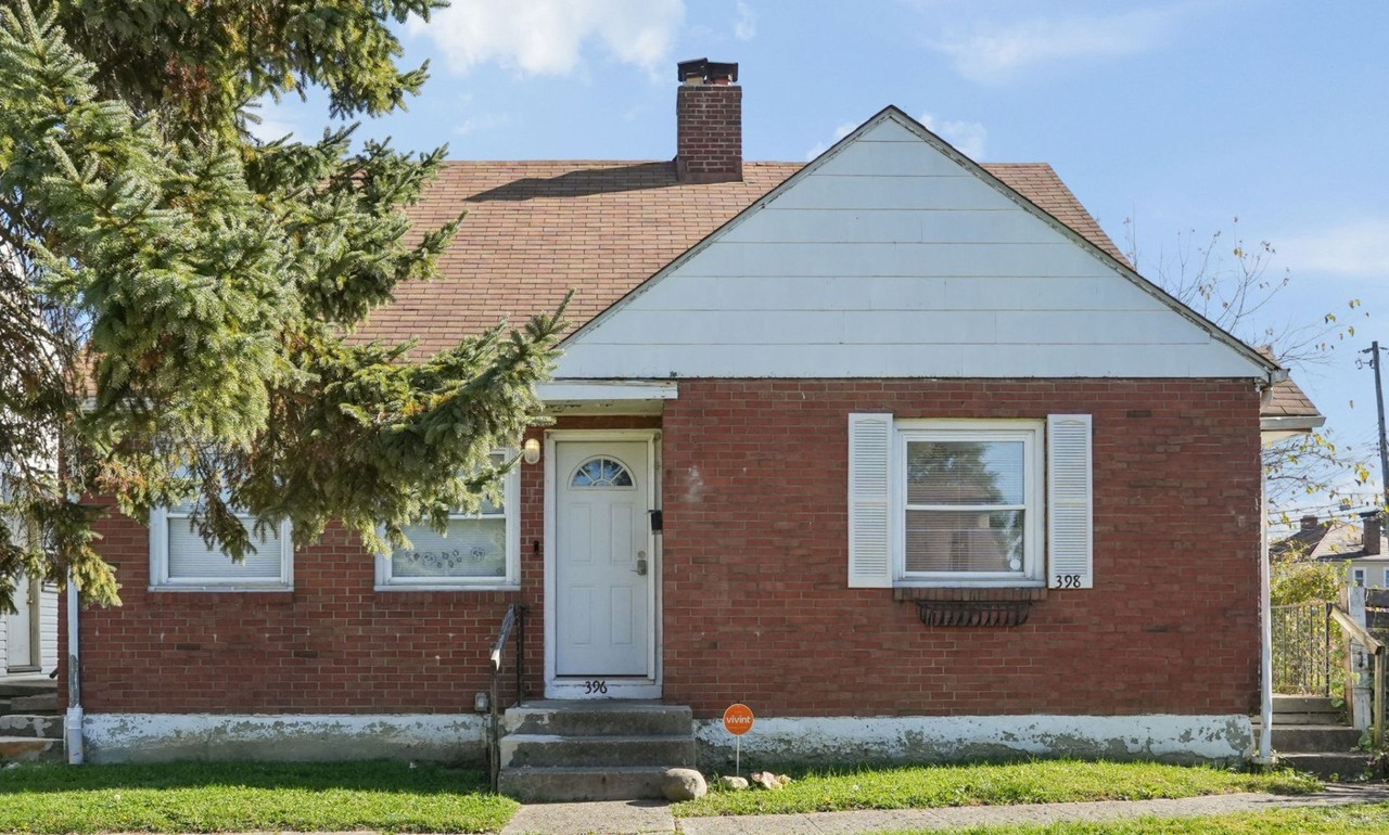 398 S Powell Ave - Photo 3 of 14