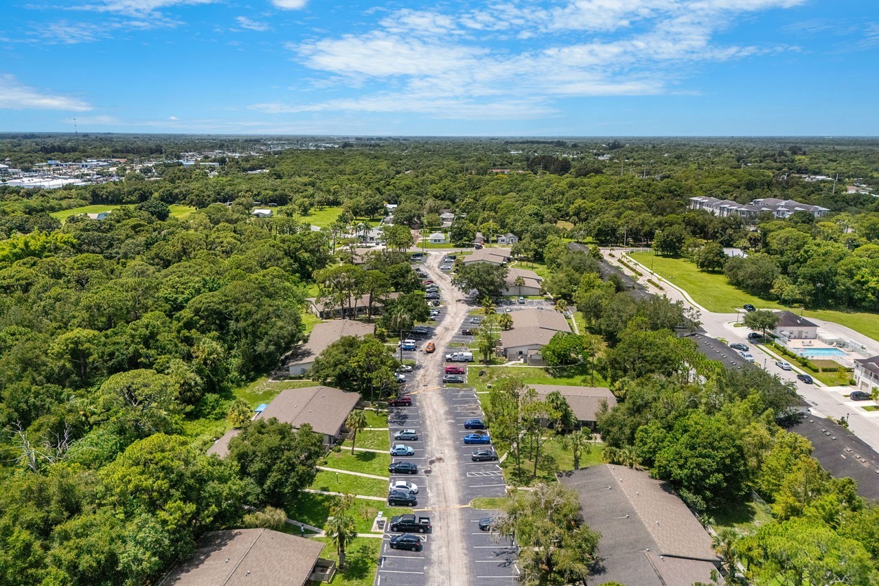 The Cottages @ Treasure Coast - Photo 3 of 24