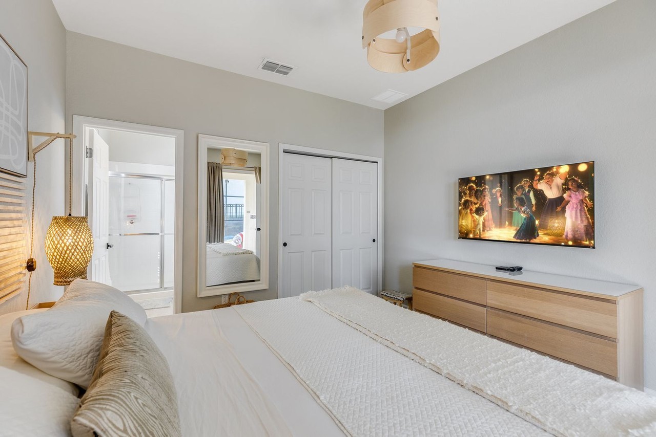 7826 Beechfield St #1648405P - Photo 6 of 41