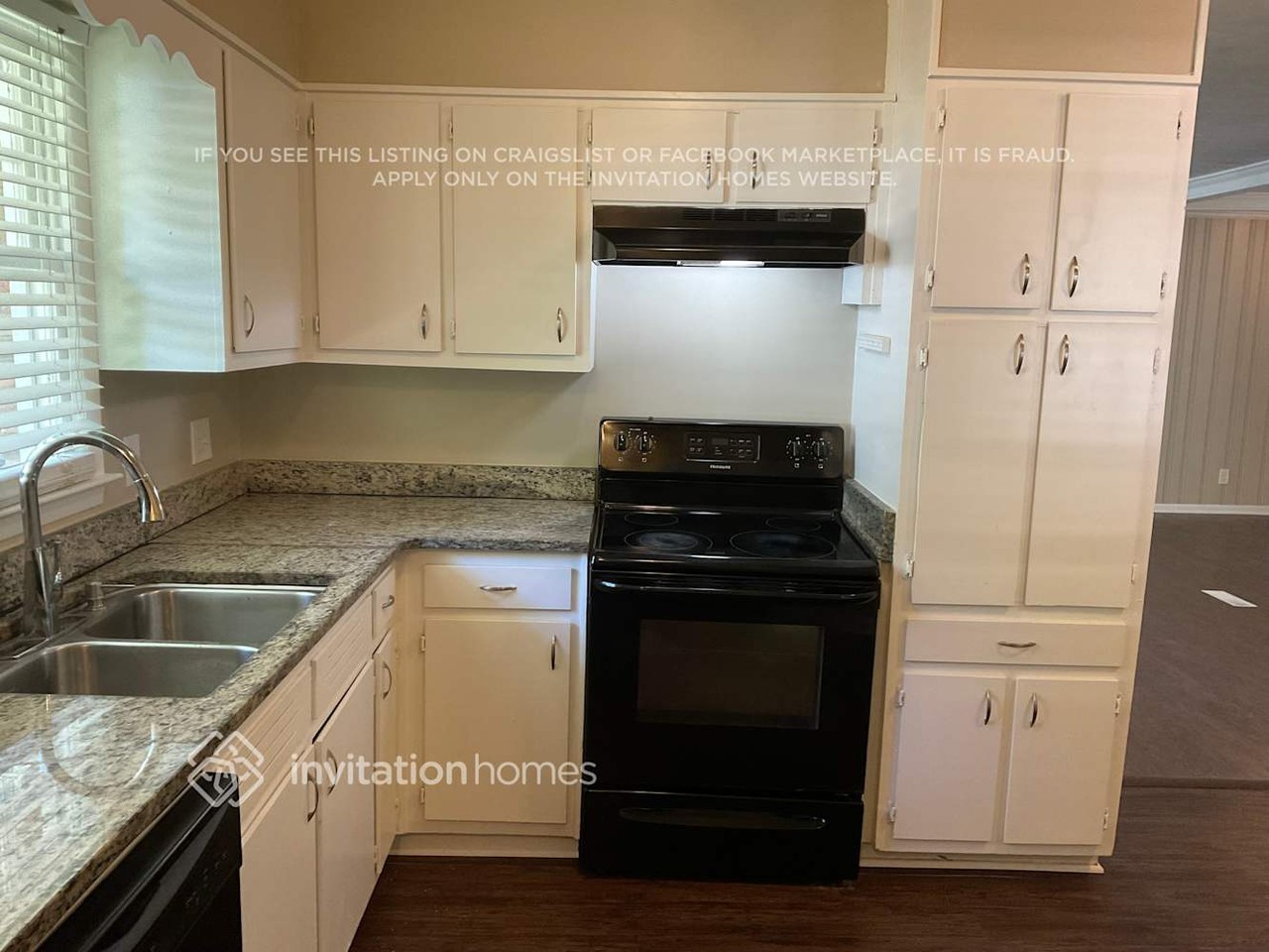 3264 Foxwood Trl Se - Photo 7 of 16