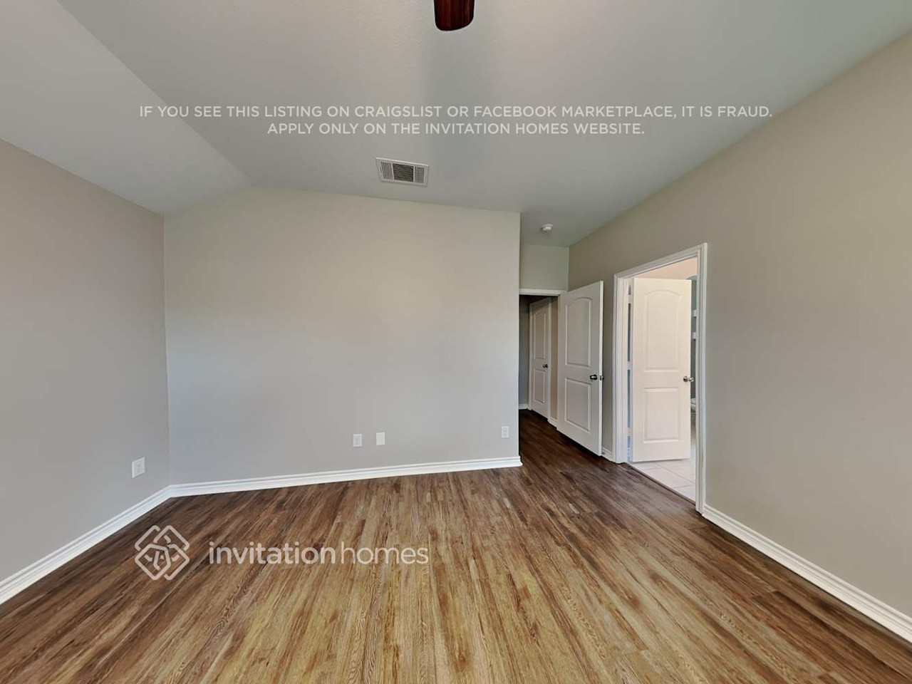 137 Acadia Ln - Photo 7 of 18