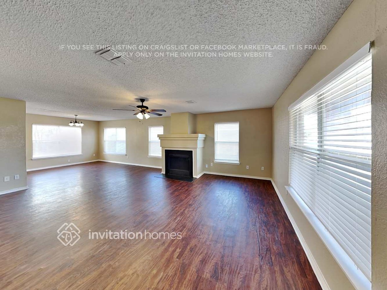 2109 Bolivar Dr - Photo 4 of 18