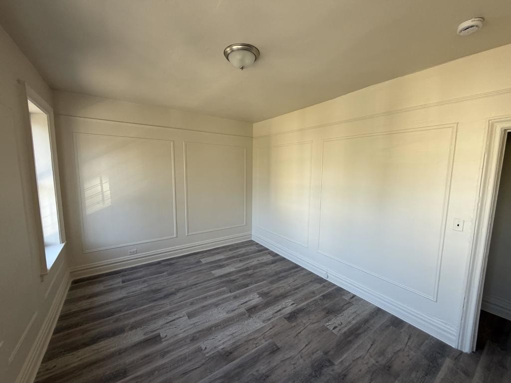 36 Bruce Ave - Photo 4 of 7